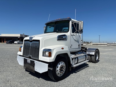 2016 Western Star 4700SF 4x2 S/A Day Cab Truck Tractor