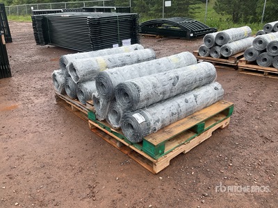 Quantity of (10) 2025 BYT FFC762 330 ft x 4 ft Galvanized Farm 柵 (Unused)