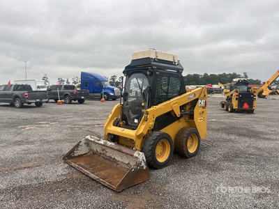 2023 Cat 226D3 Minicargadora