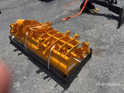 Quantity of (8) 2026 GIYI GYA-8 Excavator Attachments - Fits Cat 301 (Unused)