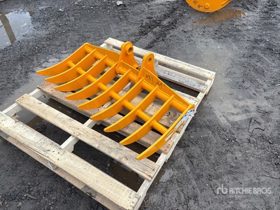 2026 GIYI 38 in Baggerrechen - Fits Cat 303 (Unused)