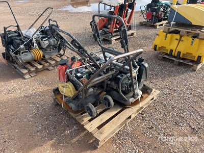 Qte De Plaques Vibrantes Qty Of Vibratory Plate Compactor