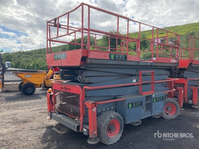 2013 Skyjack SJ9250RT 4x4 Diesel Ascenseur à ciseaux (Inoperable)