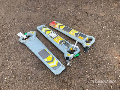 Quantity of (3) gCAT4+ Electric Cable Detector