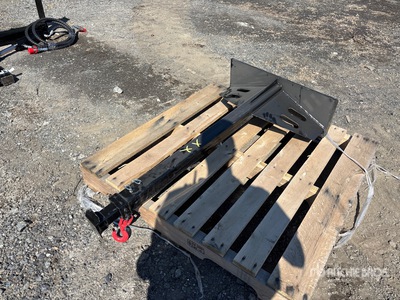 2026 GIYI GY-MTB87 Mini Skid Steer Boom (Unused)