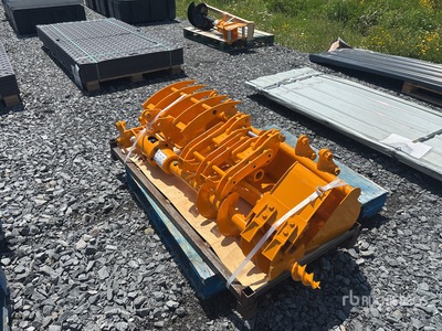 Quantity of (8) 2026 GIYI GYA-8 Mini Excavator Attachments Attacco per escavatore (Unused)