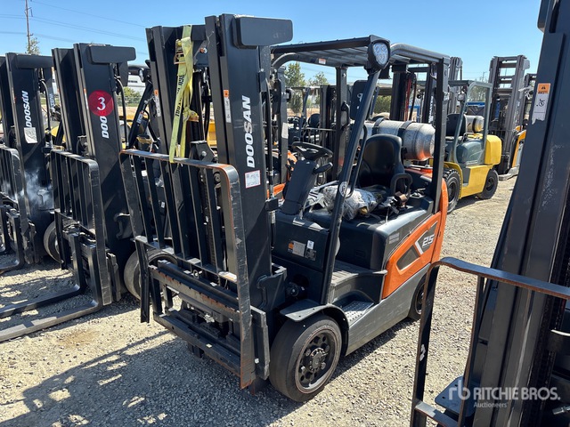 2021 Doosan GC25S-9 4600 lb Cushion Tire Forklift