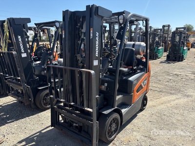 2021 Doosan GC25S-9 4600 lb Carrelli Elevatori