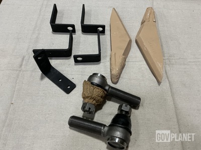 (5) Repair Kits, (14) Tie Rod Ends, (176) Brackets & Assorted Items