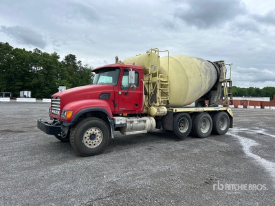 2006 Mack CV713 Granite 8x4 Mixer Truck