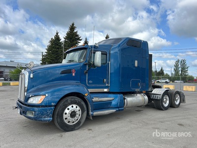 2012 Kenworth T660 6x4 Tracteur routier couchette