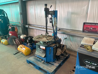 Major LT-3950 Wheel Balancer