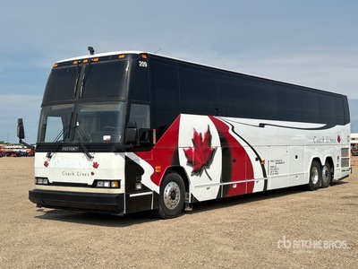 2000 Prevost H345 6x2 56-Seat Coach