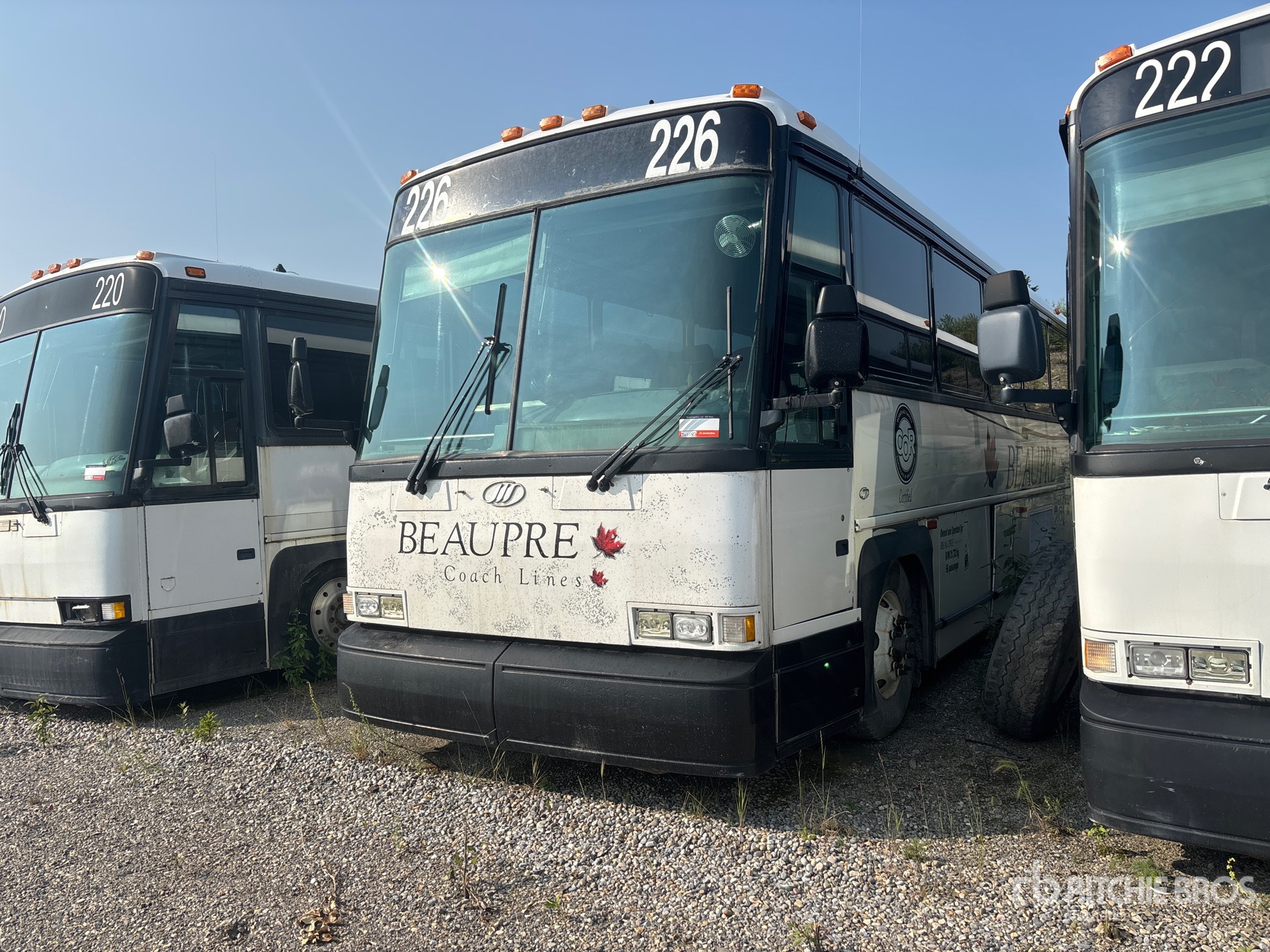 2003 MCI 102DL3 Intercity 6x2 56-Seat Coach (Inoperable)