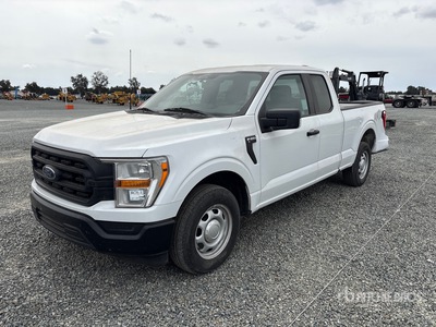 2022 Ford F-150 XL 4x2 Extended Cab Pickup