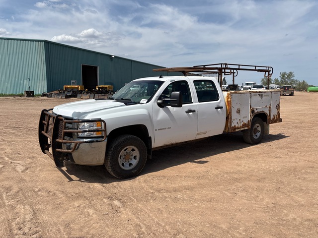 2009 Chevrolet Silverado 3500HD 4x4 Utility Truck