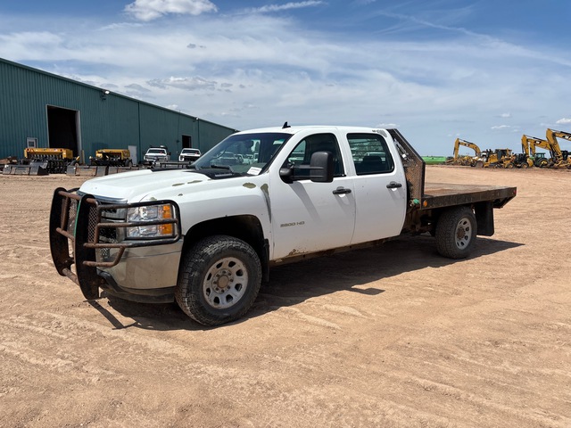 2011 Chevrolet Silverado 3500HD 4x4 Crew Cab Flatbed Truck 2011 Chevrolet Silverado 3500HD 4x4 Crew Cab Flatbed Truck