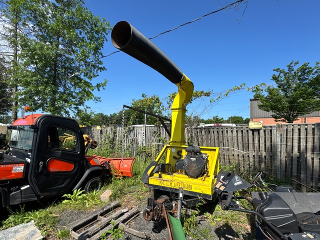 2016 Tow Behind Leaf Vacuum