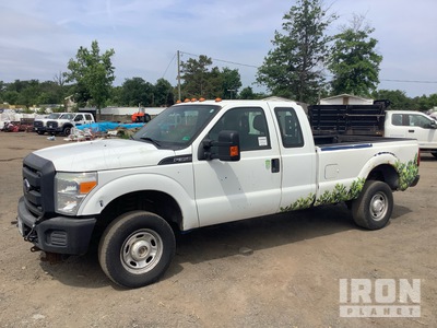 2016 Ford F-350 XL 4x4 Extended Cab Pickup