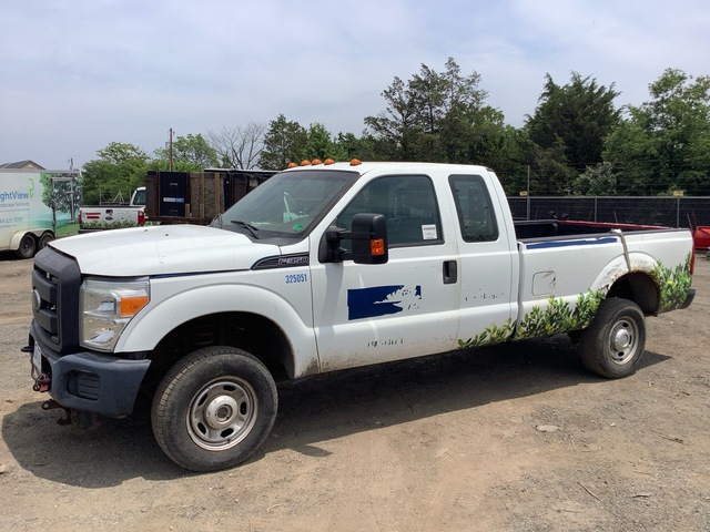 2016 Ford F-350 XL 4x4 Extended Cab Pickup