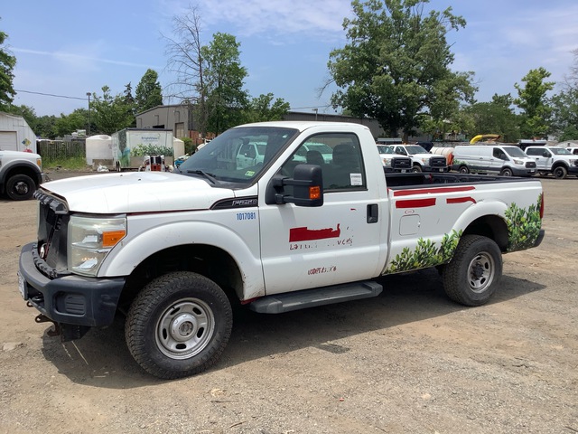 2012 Ford F-250 XL 4x4 Pickup