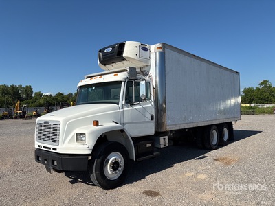 2000 Freightliner FL106 6x4 Kühlfahrzeuge