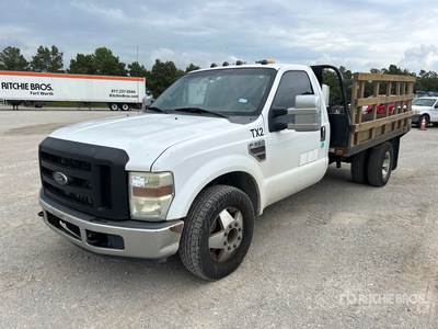 2008 Ford F-350 XL 4x2 Flatbed Truck