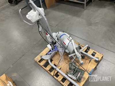(1) Cast Saw Vacuum System, (1) Cutter/Polisher & Assorted Items