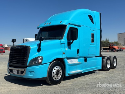 2016 Freightliner Cascadia 125 T/A Sleeper Truck Tractor