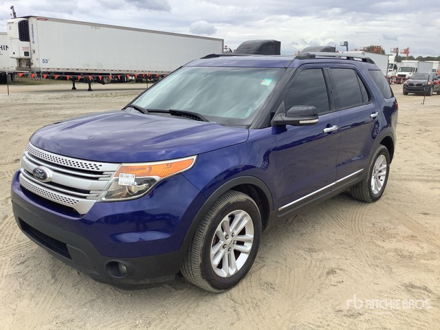 2014 Ford Explorer XLT SUV