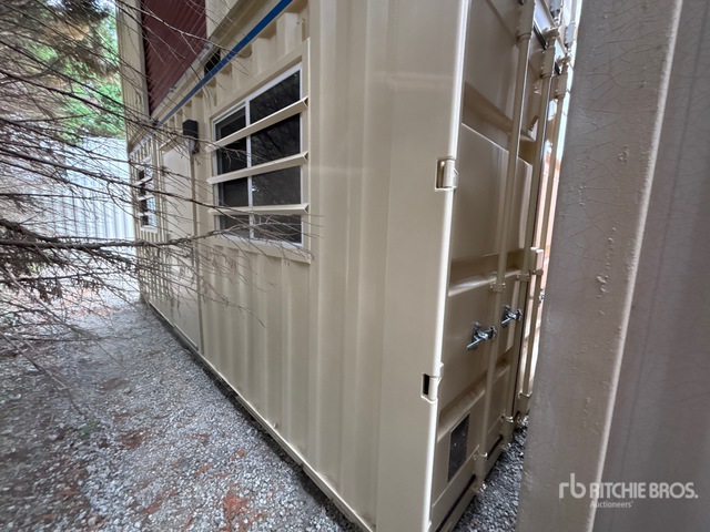 20 ft x 8 ft Mobile Office (Unused)