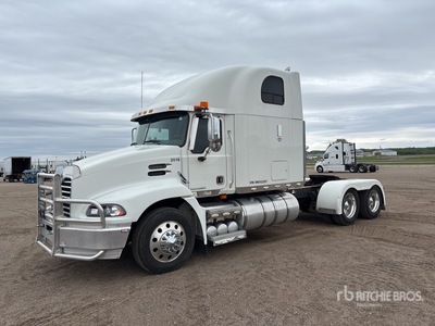 2008 Mack CXU613 6x4 Cabeza Tractora Cabina Dormitorio