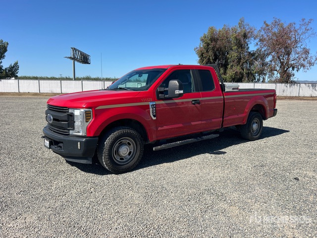 2019 Ford F-250 XL 4x2 Extended Cab Pickup