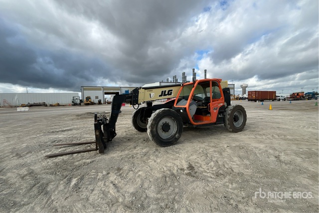 2018 JLG 742 Telehandler