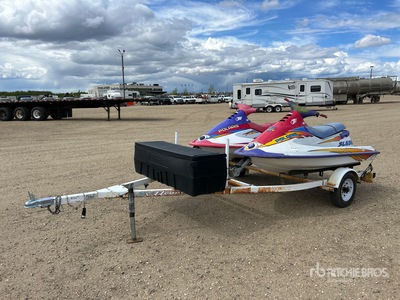 Polaris SL650 8 ft Jet Ski Personal Watercraft w/1996 EZ Trailer