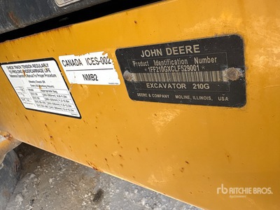 2021 John Deere 210G LC Tracked Excavator