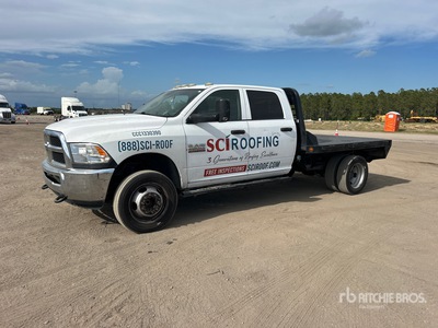 2016 Ram 4500 4x2 Crew Cab Flatbed Truck