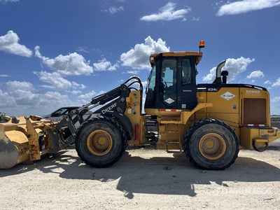 2021 John Deere 624L Wiellader