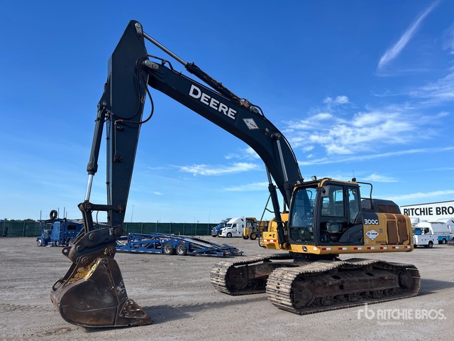 2021 John Deere 300G LC Tracked Excavator