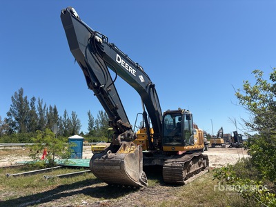 2021 John Deere 300G LC Rupsgraafmachine