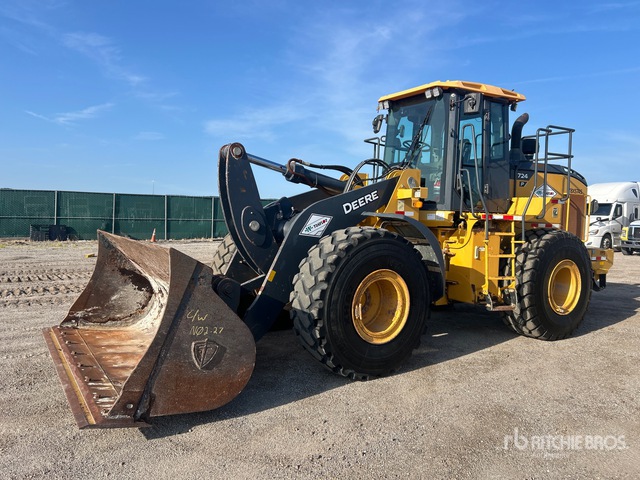 2021 John Deere 724 P-Tier Wheel Loader
