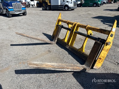 John Deere 60 in Wheel Loader Forks - Fits John Deere 624L