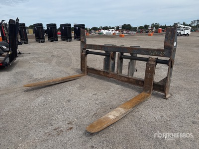 JRB 106 in ホイールローダー用フォーク - Fits Komatsu WA380-8