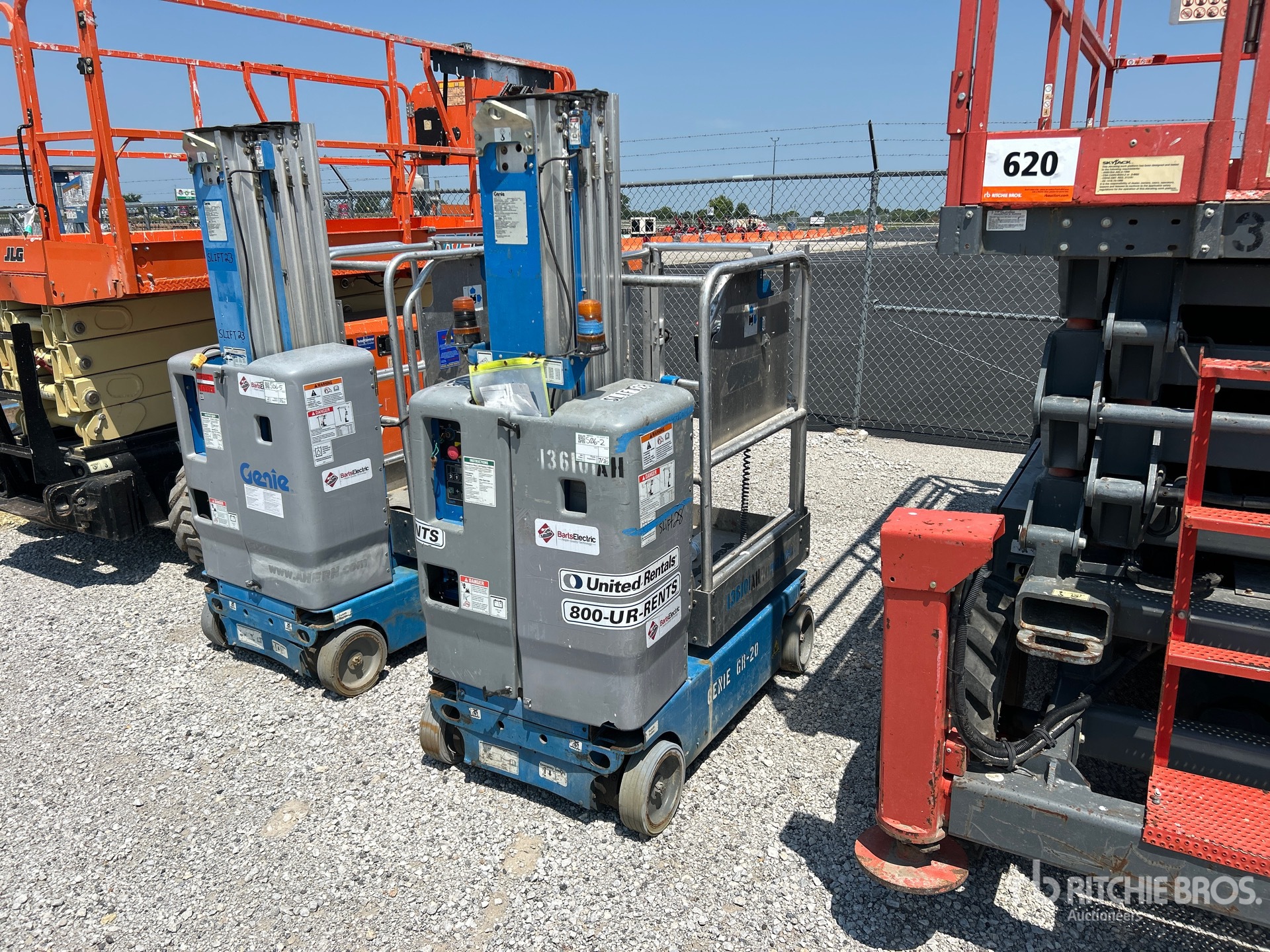 2014 Genie GR-20 Vertical Mast Lift