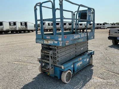 Genie GS3246 Scissor Lift