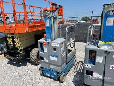 2014 Genie GR-20 Vertical Mast Lift