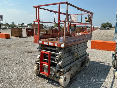 2004 Skyjack SJIII 4632 Scissor Lift