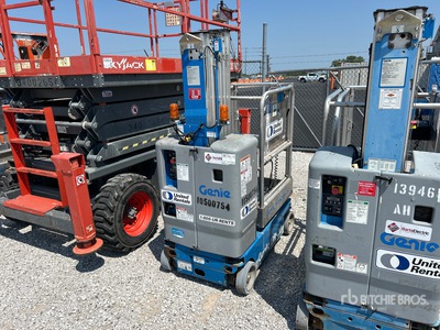 2016 Genie GR-20 Vertical Mast Lift