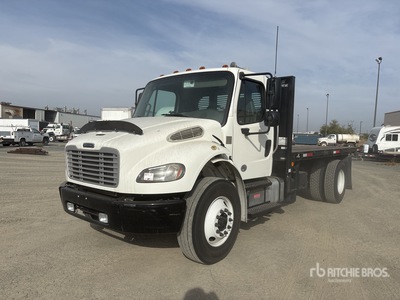 2019 Freightliner M2 106 4x2 Camion à Plateau