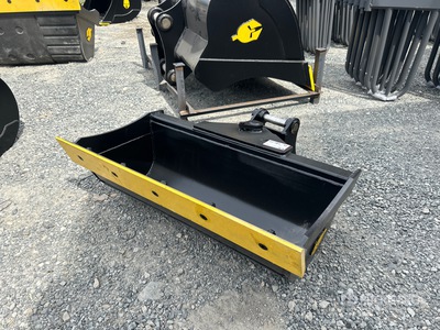 Dynamic Entities 42 in Hydraulic Tilting Graafmachine Bak